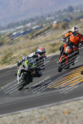 media/Nov-06-2022-SoCal Trackdays (Sun) [[208d2ccc26]]/Turn 11 (10am)/